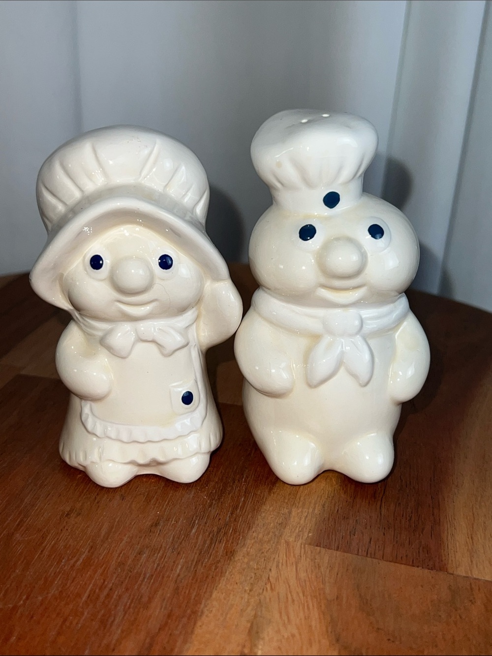 Vintage 1988 Pillsberry doughboy salt and pepper shakers